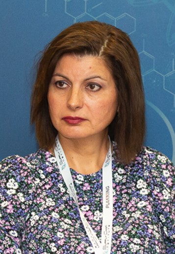 Alexandra Nassou